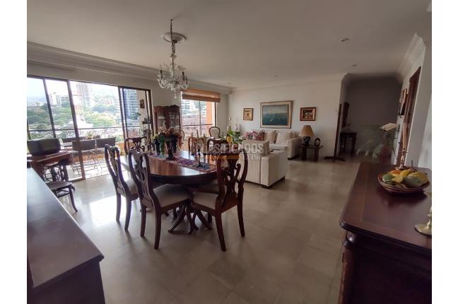 Apartamentos, Venta en Santa Mónica Residencial