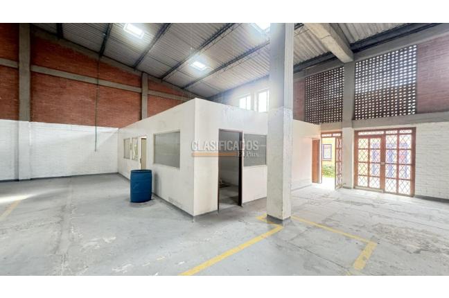 Locales y Bodegas, Alquiler, La Nubia - $9.400.000