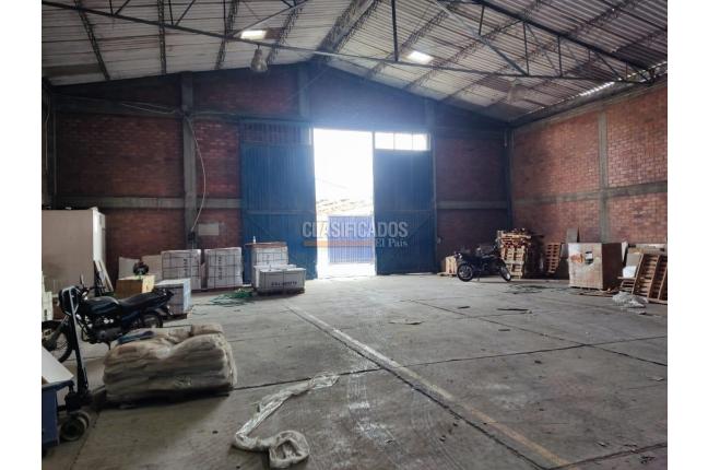 Locales y Bodegas, Alquiler en Yumbo