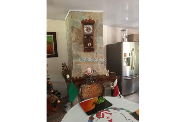 Fincas y Casas Campestres, Venta, Restrepo - $900.000.000