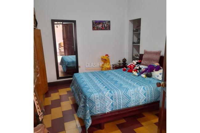 Casas, Venta, Bretaña - $400.000.000