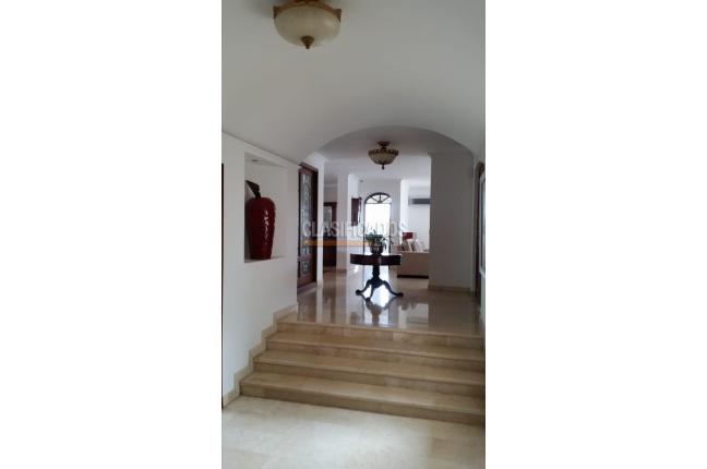 Casas, Venta, Ciudad Jardín - $3.500.000.000