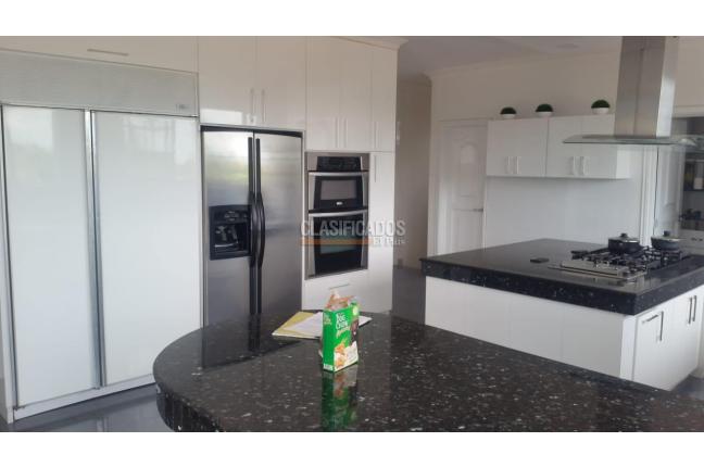 Casas, Venta, Ciudad Jardín - $3.500.000.000