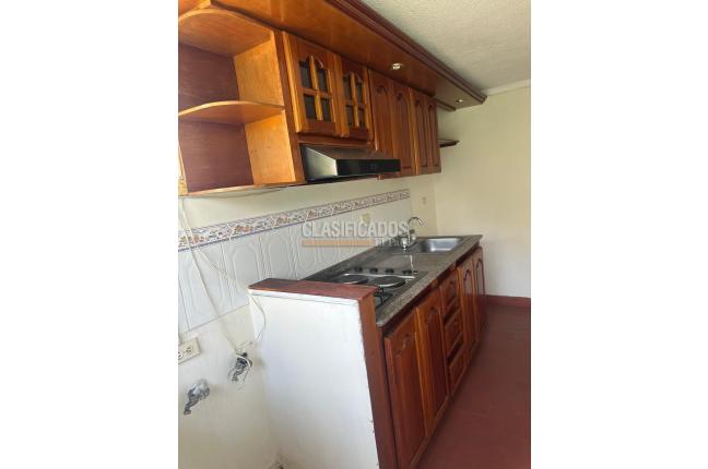 Apartamentos, Venta, Primero de Mayo - $250.000.000