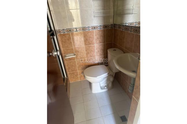 Apartamentos, Venta, Primero de Mayo - $250.000.000