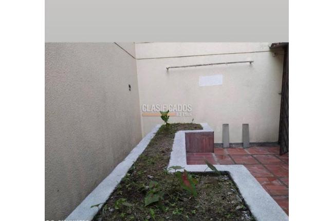 Apartamentos, Venta, Versalles - $420.000.000