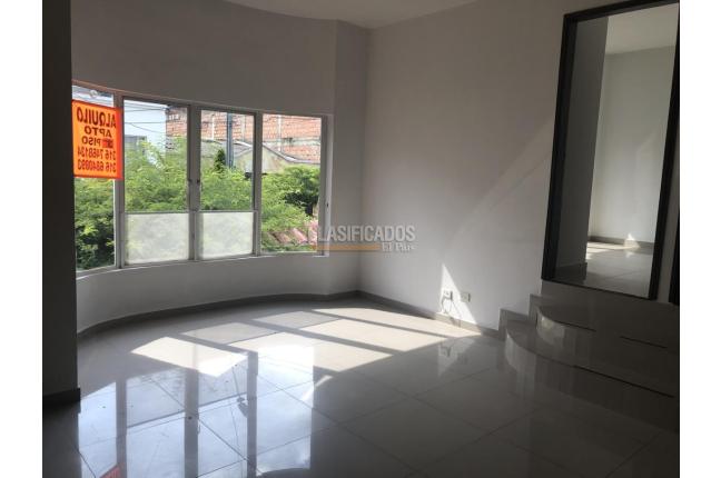 Apartamentos, Alquiler en Colinas del Bosque