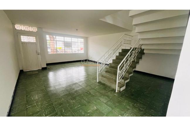 Casas, Alquiler, Santa Mónica Residencial - $7.000.000