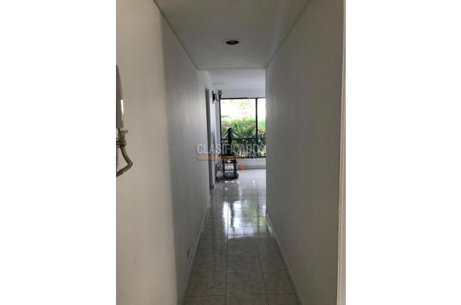 Apartamentos, Venta, Multicentro - $365.000.000