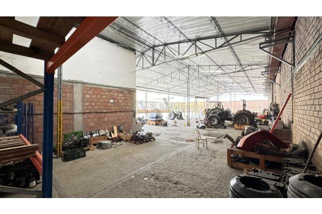 Locales y Bodegas, Alquiler, Yumbo - $25.000.000