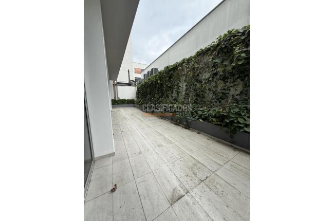 Oficinas y Consultorios, Venta en Centro Ccial. Holguines Trade Center