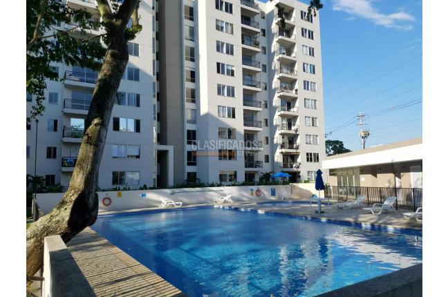 Apartamentos, Venta en Yumbo