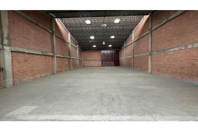 Locales y Bodegas, Alquiler en La Nubia