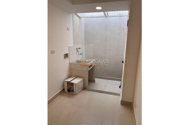 Casas, Venta, Ciudad Country - $370.000.000