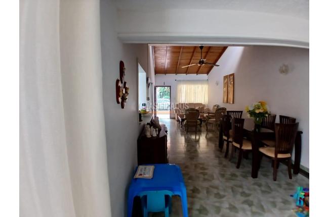 Casas, Venta, Capri - $650.000.000