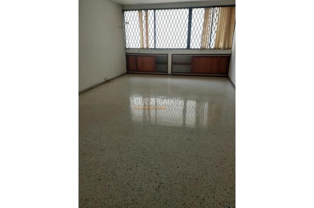 Oficinas y Consultorios, Venta, Ed. Bolsa Occidente - $135.000.000