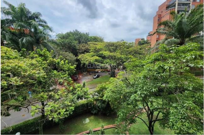 Apartamentos, Venta en Ciudad Jardín