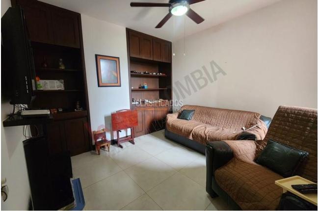 Apartamentos, Venta, Ciudad Jardín - $820.000.000