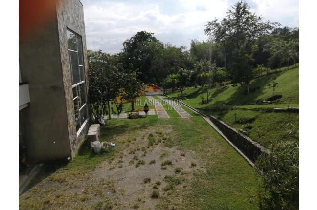 Fincas y Casas Campestres, Venta, El Cerrito - $990.000.000