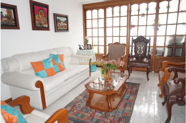 Casas, Venta, La Merced - $550.000.000