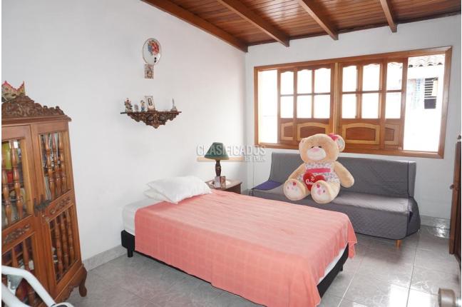 Casas, Venta, La Merced - $550.000.000