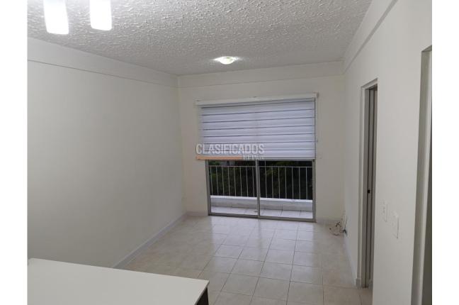 Apartamentos, Alquiler en El Refugio