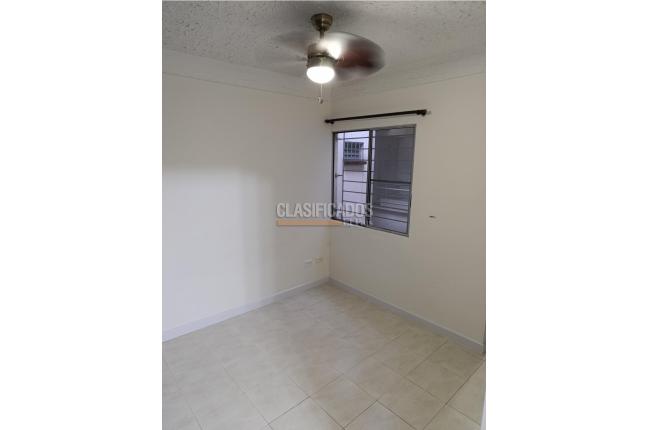 Apartamentos, Alquiler en El Refugio