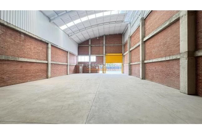 Locales y Bodegas, Alquiler, La Nubia