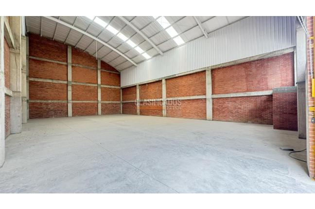 Locales y Bodegas, Alquiler, La Nubia