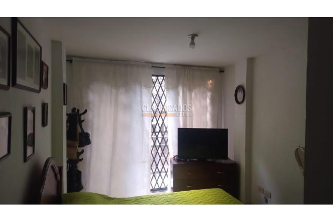 Casas, Venta en Capri