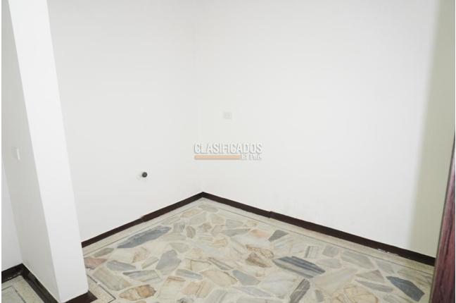 Oficinas y Consultorios, Alquiler, Prados del Norte - $2.200.000