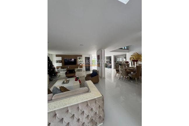 Casas, Venta, Alfaguara - $1.100.000.000