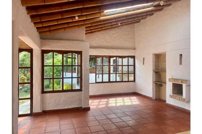 Casas, Venta en Yumbo