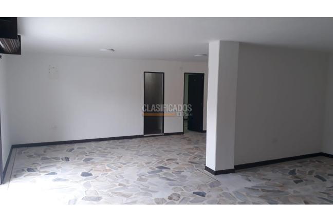 Locales y Bodegas, Alquiler, Prados del Norte - $2.200.000