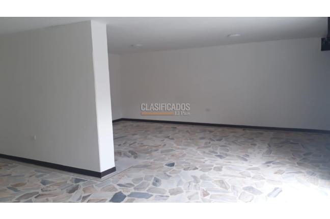 Locales y Bodegas, Alquiler, Prados del Norte - $2.200.000