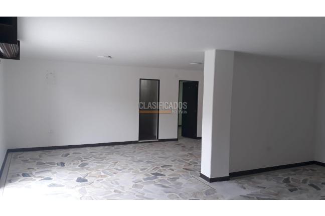 Locales y Bodegas, Alquiler, Prados del Norte - $2.200.000