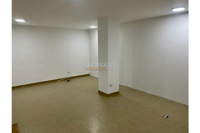 Oficinas y Consultorios, Venta, Centro Ccial Plaza Caicedo - $400.000.000