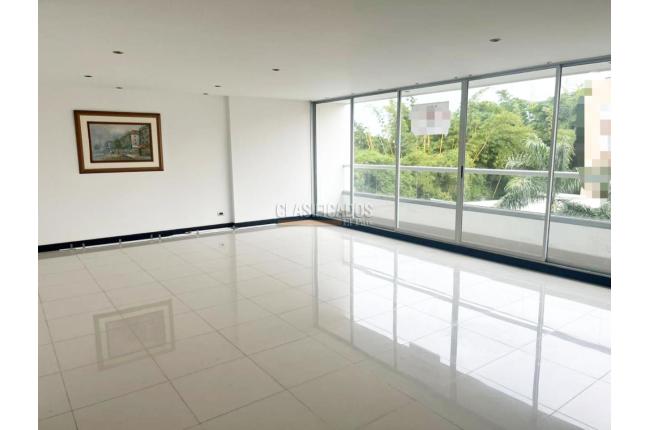 Apartamentos, Venta en Pance