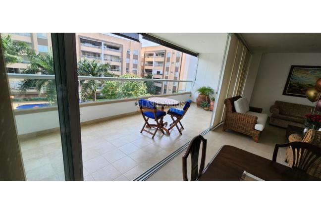 Apartamentos, Venta en Pance