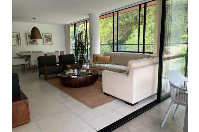 Apartamentos, Venta en Santa Mónica Norte