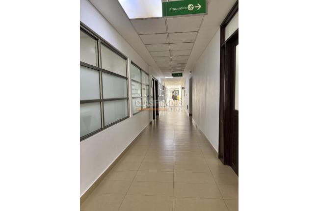 Oficinas y Consultorios, Venta, Camino Real - $345.000.000