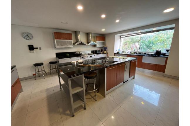 Casas, Venta, Arboleda - $10.000.000.000