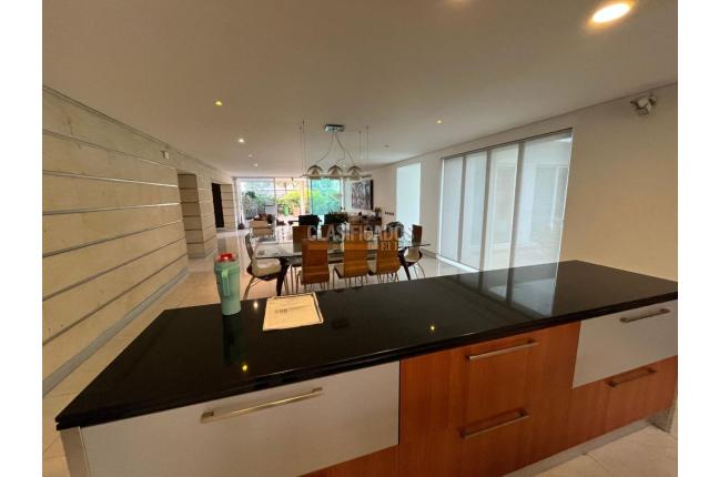 Casas, Venta, Arboleda - $10.000.000.000