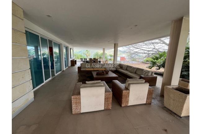 Casas, Venta en Arboleda