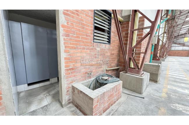 Locales y Bodegas, Alquiler, Yumbo - $26.600.000