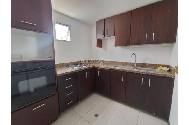 Locales y Bodegas, Alquiler, Alameda - $4.000.000