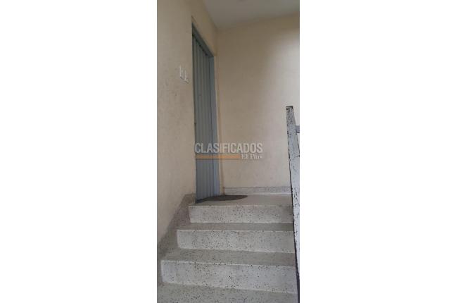 Edificios, Venta, Granada - $1.300.000.000