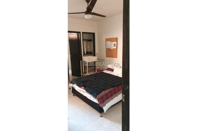 Edificios, Venta, Granada - $1.300.000.000