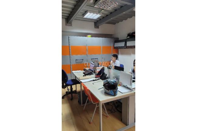 Oficinas y Consultorios, Venta en Alameda