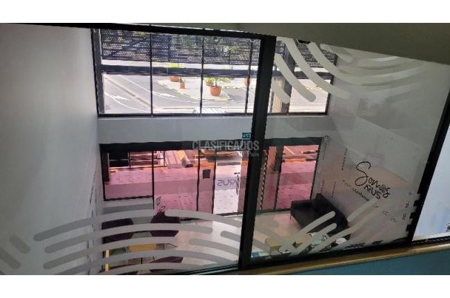 Oficinas y Consultorios, Alquiler en La Flora